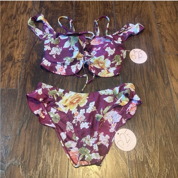 New with tags P2F (Power 2 the Flower) bikini size Large. - Picture 2 of 7
